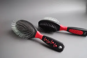 塑膠柄兩用寵物刷－梳理毛髮、帶走浮毛與日常清潔的台灣毛刷代工產品圖